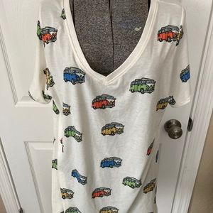 LuLaRoe Hippy Car Liv T-shirt
